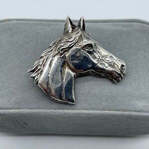 Silver Horse Head Pendant